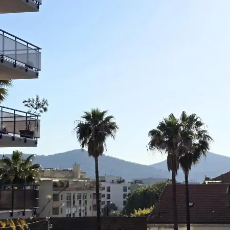 T3 Le Gambetta Climatise - Terrasse - Centre 아파트 히에레